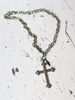 Wenzhou Luxe Import & Export Ava Grace Cross Necklace Accessories