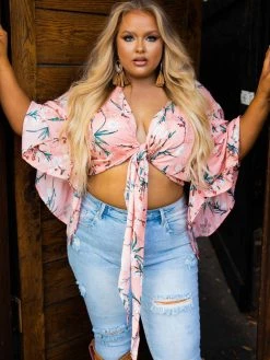 D & J Industies Co., LTD. PREORDER Picture This Pink Floral Crop Top Pre-Orders