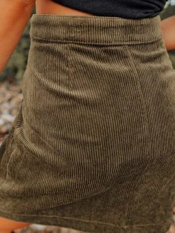 Dongguan Haohoo Clothing CO., Ltd Sale! The Southern Corduroy Skirt - Olive