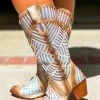 Alig Tannery Retro Cowgirl — Wide Western Boots In White Sequined Leather